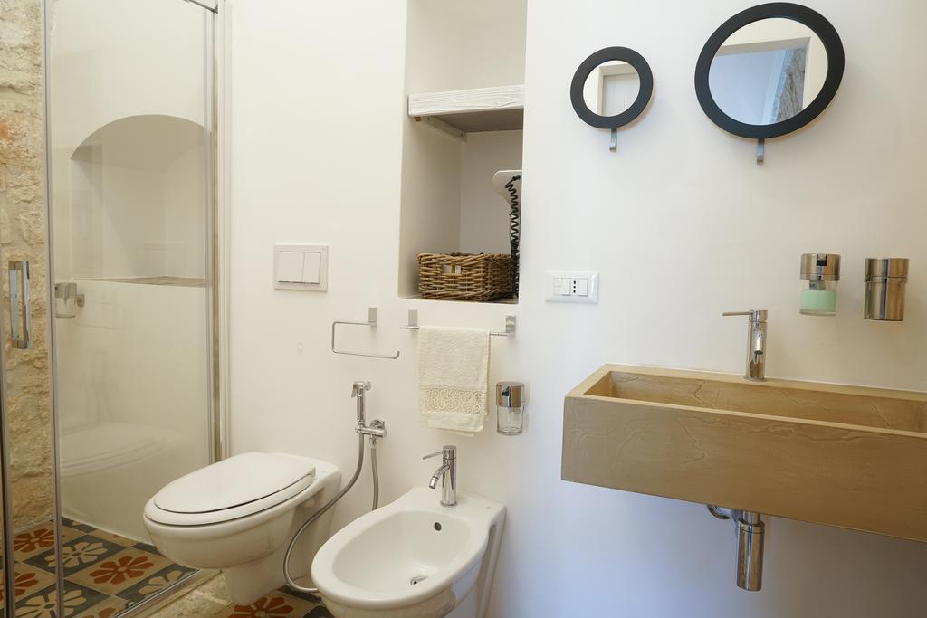 Torlevigne Relax & Pool Villa โปลีญาโนอามาเร ภายนอก รูปภาพ
